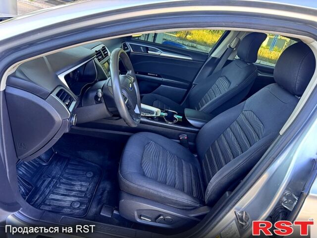 Форд Фьюжн, объемом двигателя 2.5 л и пробегом 147 тыс. км за 8450 $, фото 7 на Automoto.ua