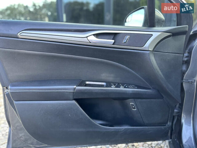 Форд Фьюжн, объемом двигателя 2 л и пробегом 219 тыс. км за 9500 $, фото 14 на Automoto.ua