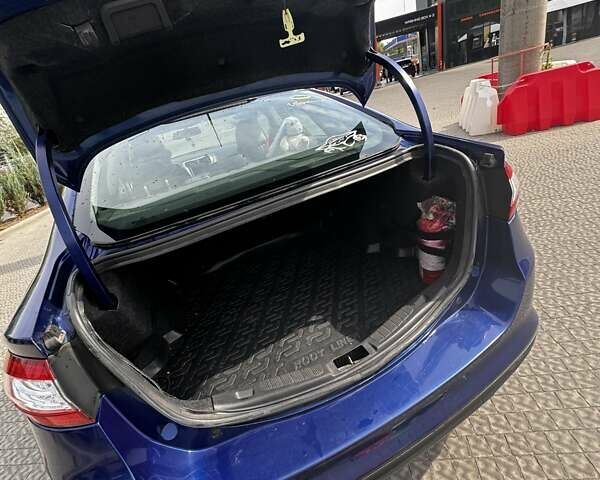 Форд Фьюжн, объемом двигателя 1.5 л и пробегом 125 тыс. км за 10400 $, фото 14 на Automoto.ua