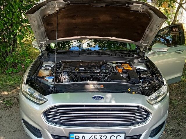 Форд Фьюжен, об'ємом двигуна 2.5 л та пробігом 140 тис. км за 9400 $, фото 2 на Automoto.ua