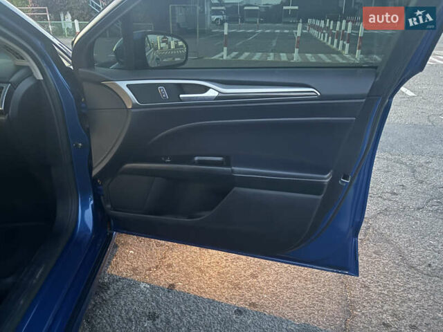 Форд Фьюжн, объемом двигателя 0 л и пробегом 110 тыс. км за 14700 $, фото 5 на Automoto.ua
