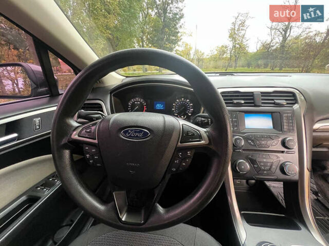 Форд Фьюжн, объемом двигателя 2.5 л и пробегом 255 тыс. км за 11300 $, фото 8 на Automoto.ua