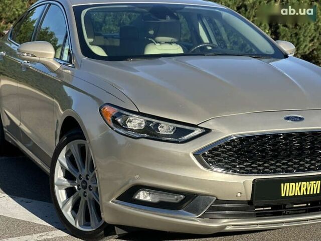 Форд Фьюжн, объемом двигателя 2 л и пробегом 144 тыс. км за 13300 $, фото 3 на Automoto.ua