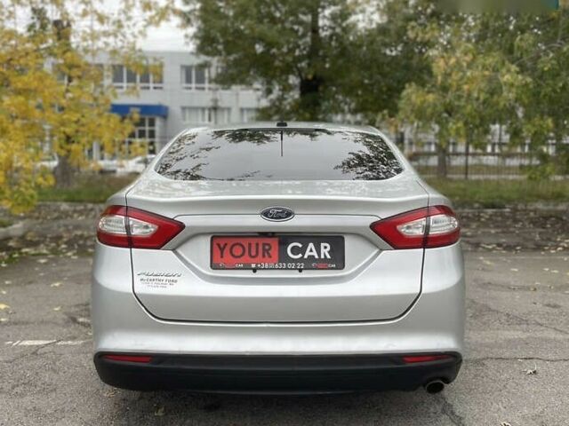 Форд Фьюжн, объемом двигателя 0 л и пробегом 242 тыс. км за 7800 $, фото 14 на Automoto.ua