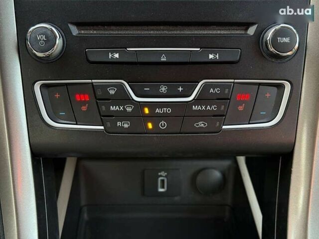 Форд Фьюжн, объемом двигателя 0 л и пробегом 74 тыс. км за 15900 $, фото 29 на Automoto.ua