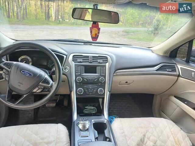 Форд Фьюжн, объемом двигателя 2.49 л и пробегом 176 тыс. км за 10200 $, фото 4 на Automoto.ua