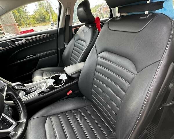 Форд Фьюжн, объемом двигателя 1.5 л и пробегом 125 тыс. км за 10400 $, фото 9 на Automoto.ua