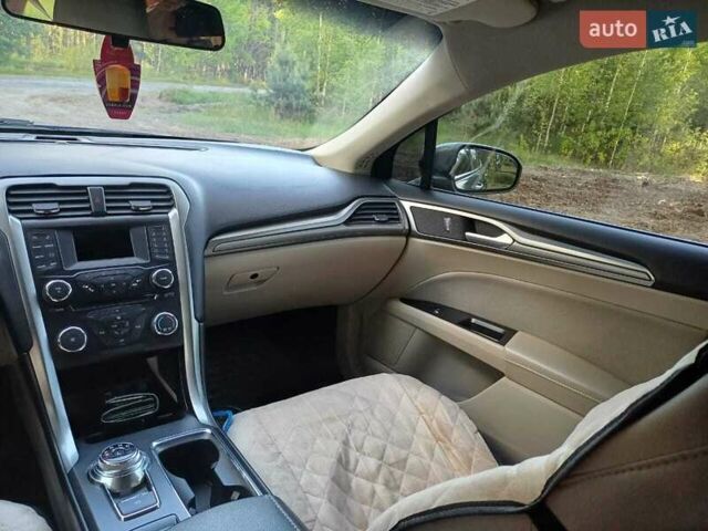 Форд Фьюжн, объемом двигателя 2.49 л и пробегом 176 тыс. км за 10200 $, фото 5 на Automoto.ua