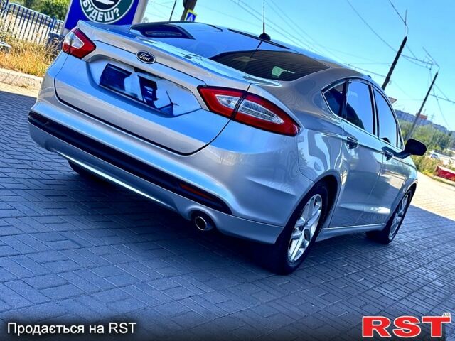 Форд Фьюжн, объемом двигателя 2.5 л и пробегом 147 тыс. км за 8450 $, фото 3 на Automoto.ua