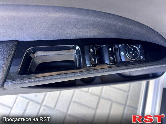 Форд Фьюжн, объемом двигателя 2.5 л и пробегом 147 тыс. км за 8450 $, фото 8 на Automoto.ua