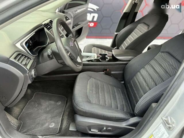 Форд Фьюжн, объемом двигателя 0 л и пробегом 155 тыс. км за 11500 $, фото 16 на Automoto.ua
