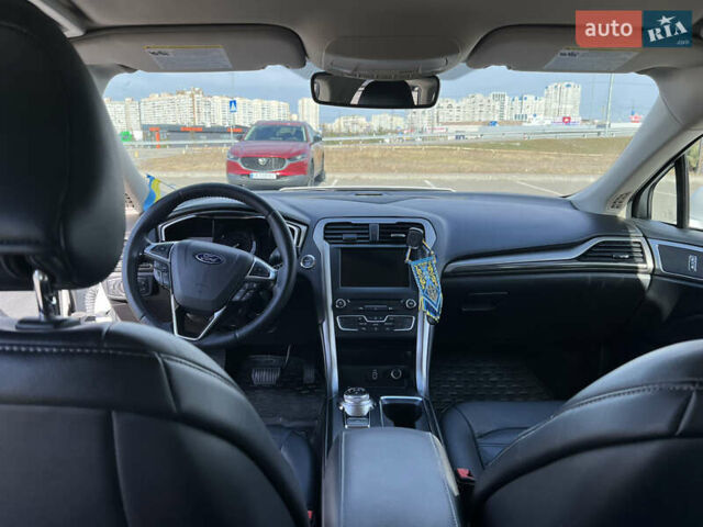 Форд Фьюжен, об'ємом двигуна 2 л та пробігом 91 тис. км за 14000 $, фото 12 на Automoto.ua