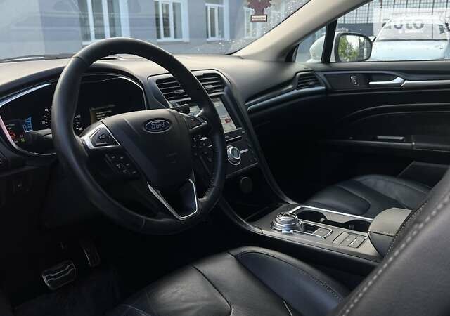 Форд Фьюжн, объемом двигателя 2 л и пробегом 206 тыс. км за 16500 $, фото 2 на Automoto.ua