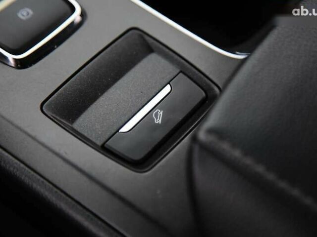 Форд Фьюжн 2017 в Харькове на Automoto.ua Форд Фьюжн, объемом двигателя 0 л и пробегом 212 тыс. км за 11500 $, фото 18 на Automoto.ua