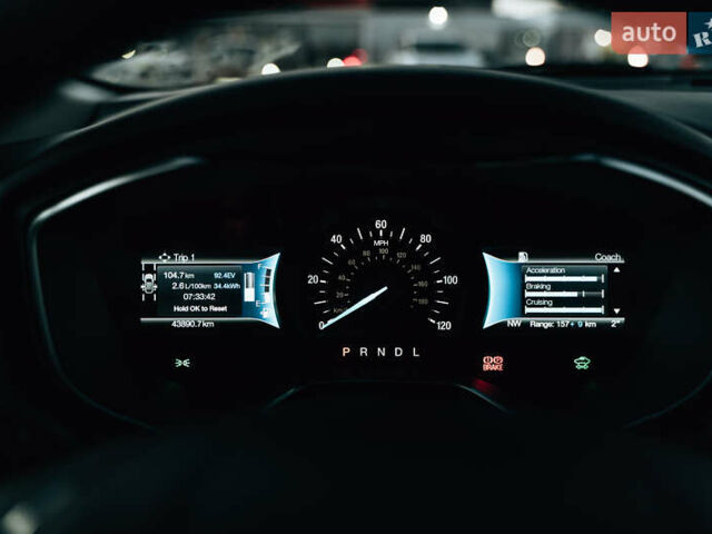 Форд Фьюжен, об'ємом двигуна 2 л та пробігом 44 тис. км за 17500 $, фото 10 на Automoto.ua