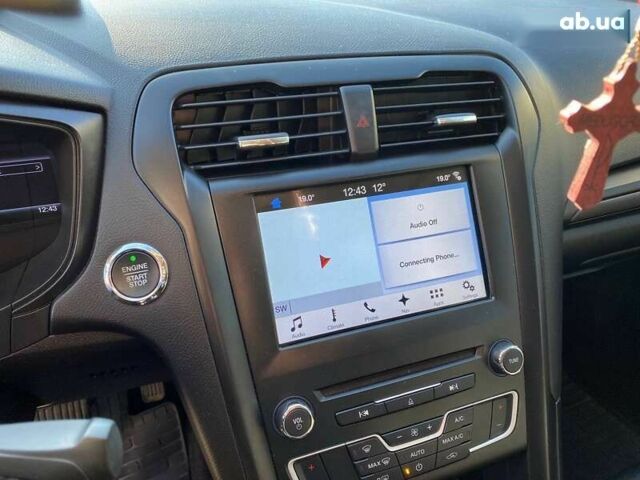 Форд Фьюжн, объемом двигателя 1.5 л и пробегом 14 тыс. км за 13600 $, фото 14 на Automoto.ua