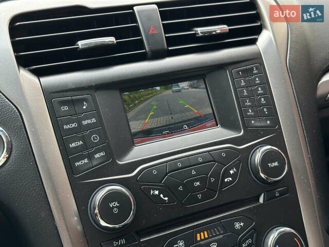 Форд Фьюжн, объемом двигателя 2 л и пробегом 205 тыс. км за 10500 $, фото 19 на Automoto.ua