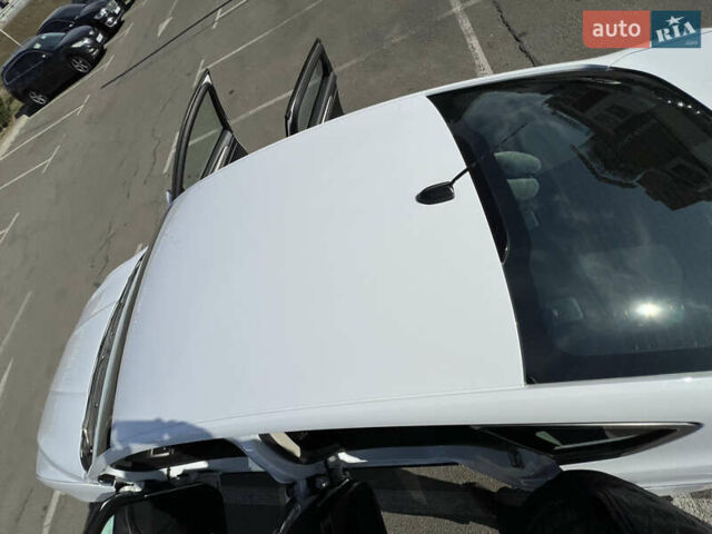 Форд Фьюжен, об'ємом двигуна 2 л та пробігом 91 тис. км за 14000 $, фото 4 на Automoto.ua