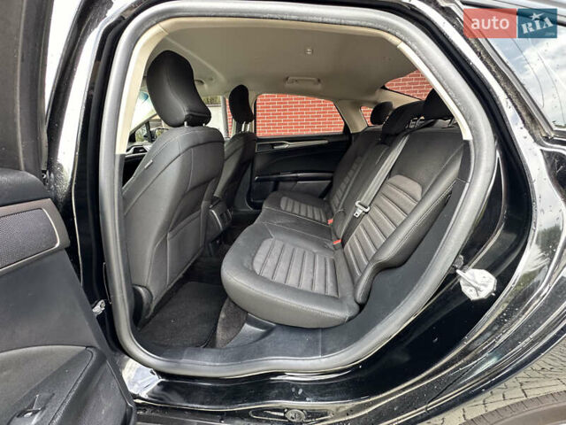 Форд Фьюжн, объемом двигателя 2 л и пробегом 205 тыс. км за 10500 $, фото 12 на Automoto.ua