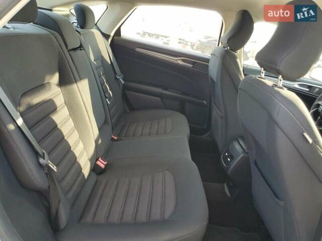 Форд Фьюжен, об'ємом двигуна 0 л та пробігом 100 тис. км за 6500 $, фото 9 на Automoto.ua