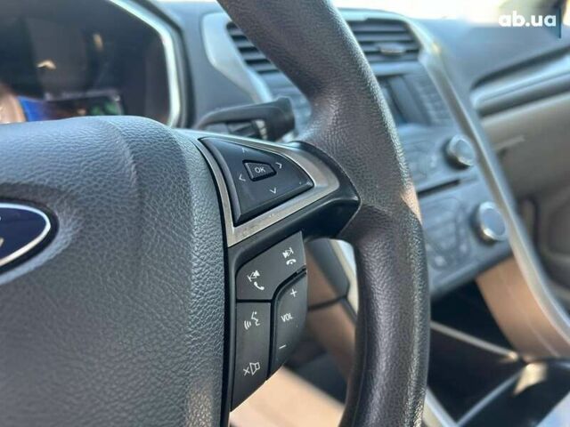 Форд Фьюжен, об'ємом двигуна 0 л та пробігом 207 тис. км за 15490 $, фото 17 на Automoto.ua