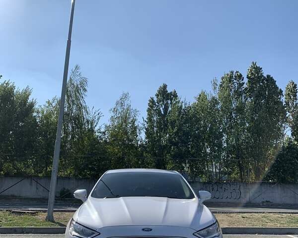 Форд Фьюжн, объемом двигателя 2 л и пробегом 164 тыс. км за 12599 $, фото 3 на Automoto.ua