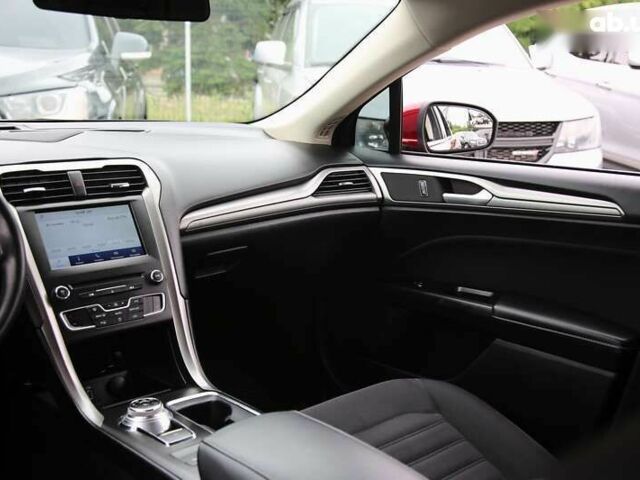 Форд Фьюжн 2017 в Харькове на Automoto.ua Форд Фьюжн, объемом двигателя 0 л и пробегом 212 тыс. км за 11500 $, фото 12 на Automoto.ua