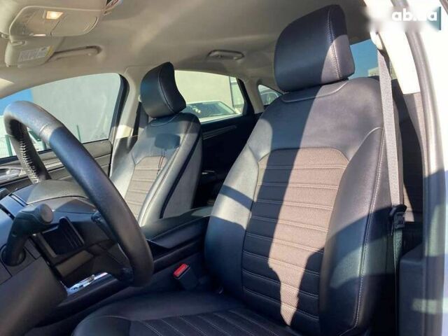 Форд Фьюжн, объемом двигателя 1.5 л и пробегом 14 тыс. км за 13600 $, фото 18 на Automoto.ua