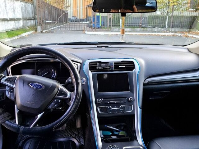 Форд Фьюжн, объемом двигателя 2.5 л и пробегом 206 тыс. км за 11500 $, фото 10 на Automoto.ua