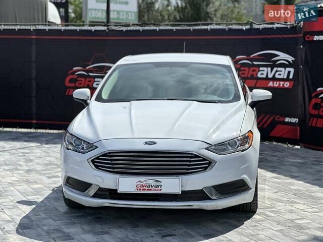 Форд Фьюжн, объемом двигателя 2 л и пробегом 150 тыс. км за 12800 $, фото 23 на Automoto.ua