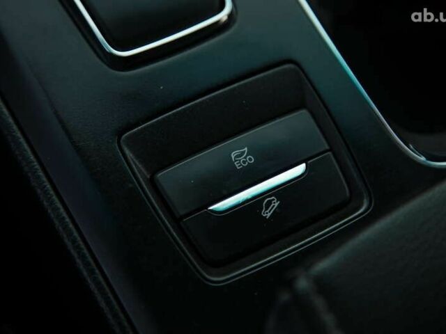 Форд Фьюжн 2018 в Харькове на Automoto.ua Форд Фьюжн, объемом двигателя 0 л и пробегом 107 тыс. км за 16000 $, фото 17 на Automoto.ua