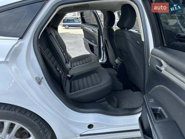 Форд Фьюжн, объемом двигателя 2 л и пробегом 150 тыс. км за 12800 $, фото 49 на Automoto.ua