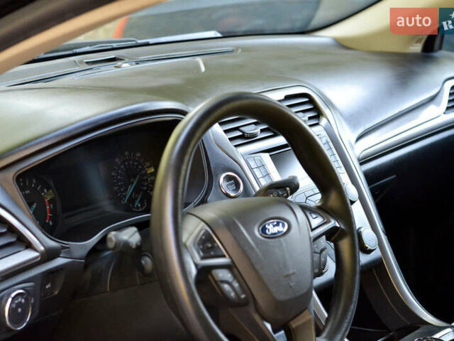 Форд Фьюжен 2018 у Києві на Automoto.ua Форд Фьюжен, об'ємом двигуна 2.5 л та пробігом 130 тис. км за 12900 $, фото 8 на Automoto.ua