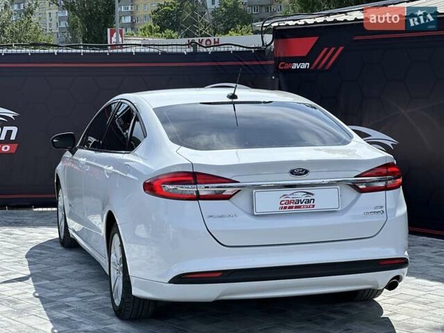 Форд Фьюжн, объемом двигателя 2 л и пробегом 150 тыс. км за 12800 $, фото 29 на Automoto.ua
