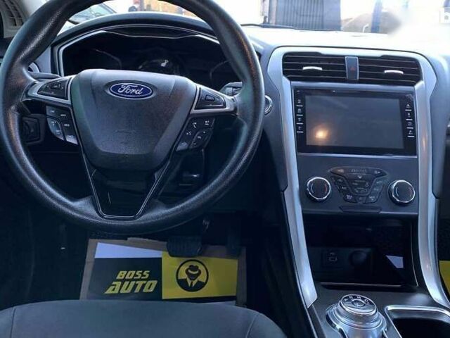 Форд Фьюжн, объемом двигателя 2 л и пробегом 137 тыс. км за 14800 $, фото 10 на Automoto.ua