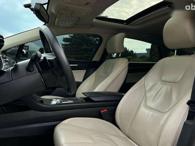 Форд Фьюжн, объемом двигателя 2 л и пробегом 90 тыс. км за 15999 $, фото 18 на Automoto.ua