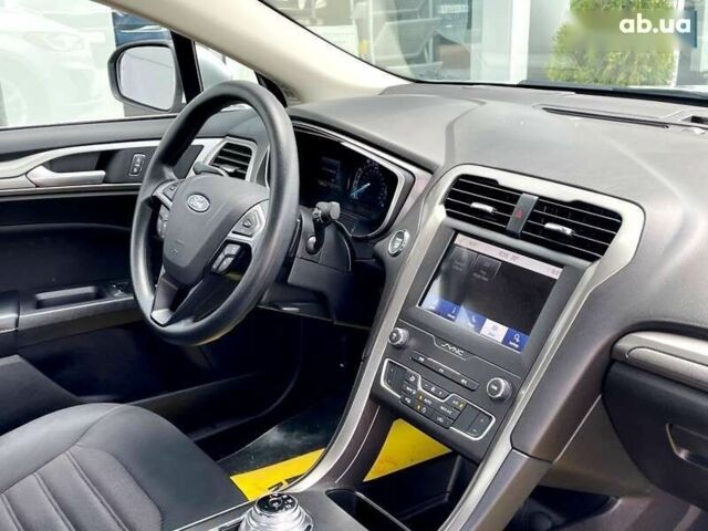 Форд Фьюжн, объемом двигателя 1.5 л и пробегом 35 тыс. км за 12500 $, фото 28 на Automoto.ua