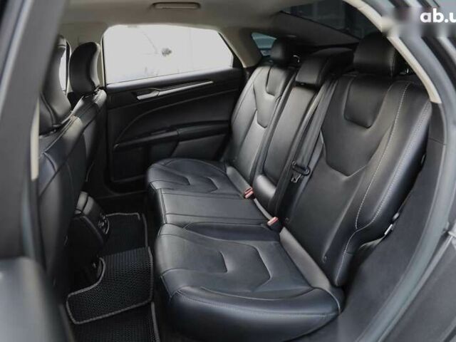 Форд Фьюжн 2018 в Харькове на Automoto.ua Форд Фьюжн, объемом двигателя 0 л и пробегом 107 тыс. км за 16000 $, фото 5 на Automoto.ua