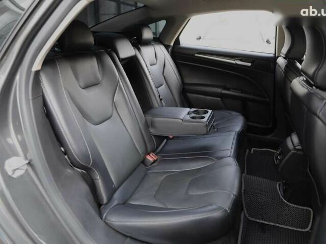 Форд Фьюжн 2018 в Харькове на Automoto.ua Форд Фьюжн, объемом двигателя 0 л и пробегом 107 тыс. км за 16000 $, фото 6 на Automoto.ua