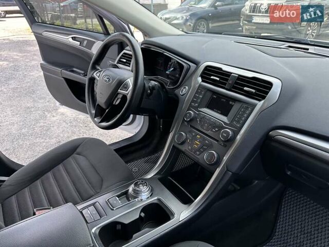 Форд Фьюжн, объемом двигателя 2 л и пробегом 150 тыс. км за 12800 $, фото 55 на Automoto.ua