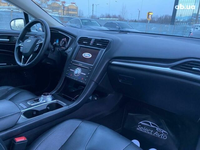 Форд Фьюжн, объемом двигателя 0 л и пробегом 10 тыс. км за 18000 $, фото 8 на Automoto.ua