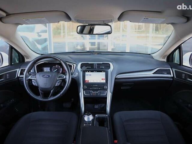 Форд Фьюжн 2018 в Харькове на Automoto.ua Форд Фьюжн, объемом двигателя 0 л и пробегом 55 тыс. км за 16500 $, фото 10 на Automoto.ua