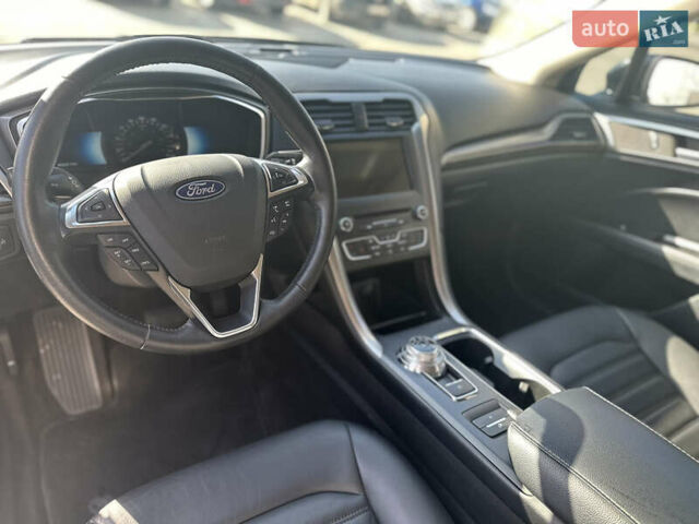 Форд Фьюжн, объемом двигателя 2 л и пробегом 97 тыс. км за 15250 $, фото 10 на Automoto.ua