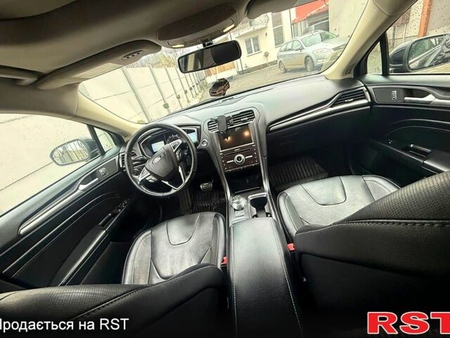 Форд Фьюжн, объемом двигателя 2 л и пробегом 143 тыс. км за 11800 $, фото 10 на Automoto.ua