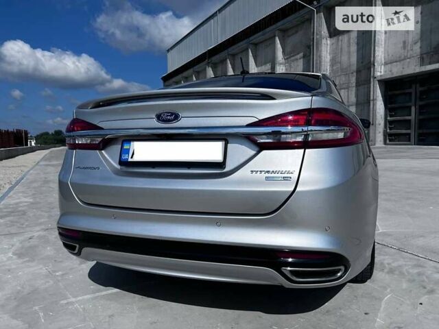 Форд Фьюжн, объемом двигателя 2 л и пробегом 145 тыс. км за 17500 $, фото 15 на Automoto.ua