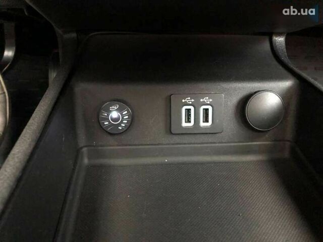 Форд Фьюжен 2019 у Києві на Automoto.ua Форд Фьюжен, об'ємом двигуна 0 л та пробігом 192 тис. км за 18990 $, фото 26 на Automoto.ua