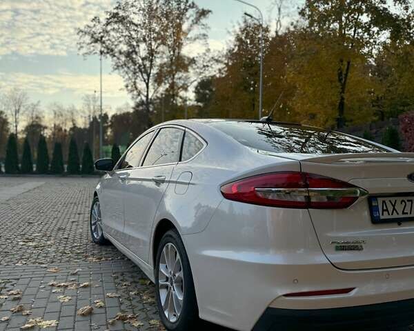 Форд Фьюжн, объемом двигателя 2 л и пробегом 65 тыс. км за 22800 $, фото 9 на Automoto.ua