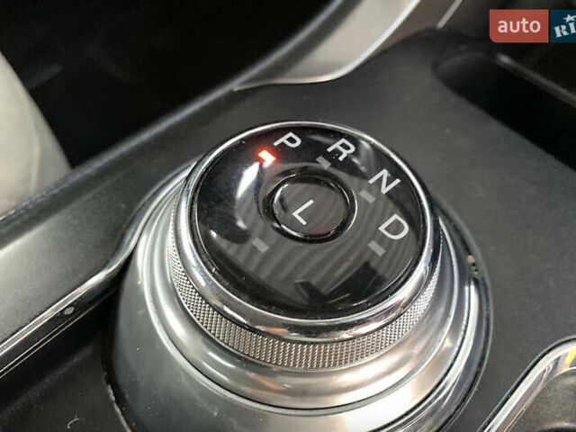 Форд Фьюжен, об'ємом двигуна 2 л та пробігом 45 тис. км за 12700 $, фото 31 на Automoto.ua