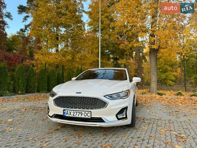 Форд Фьюжн, объемом двигателя 2 л и пробегом 65 тыс. км за 22800 $, фото 3 на Automoto.ua