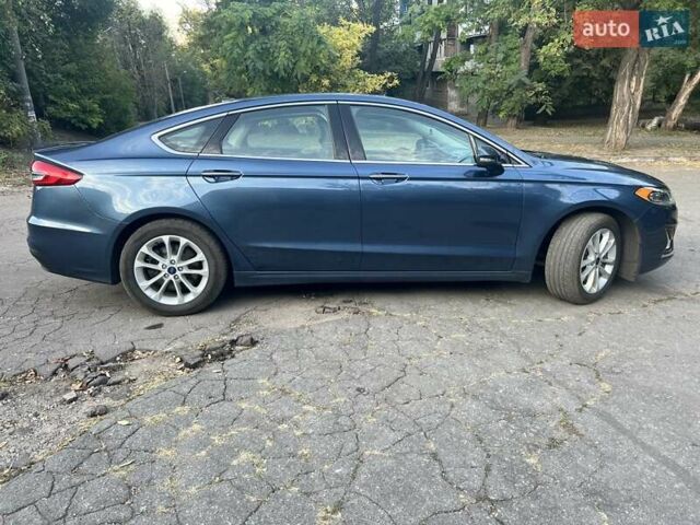 Форд Фьюжн, объемом двигателя 2 л и пробегом 51 тыс. км за 17000 $, фото 6 на Automoto.ua